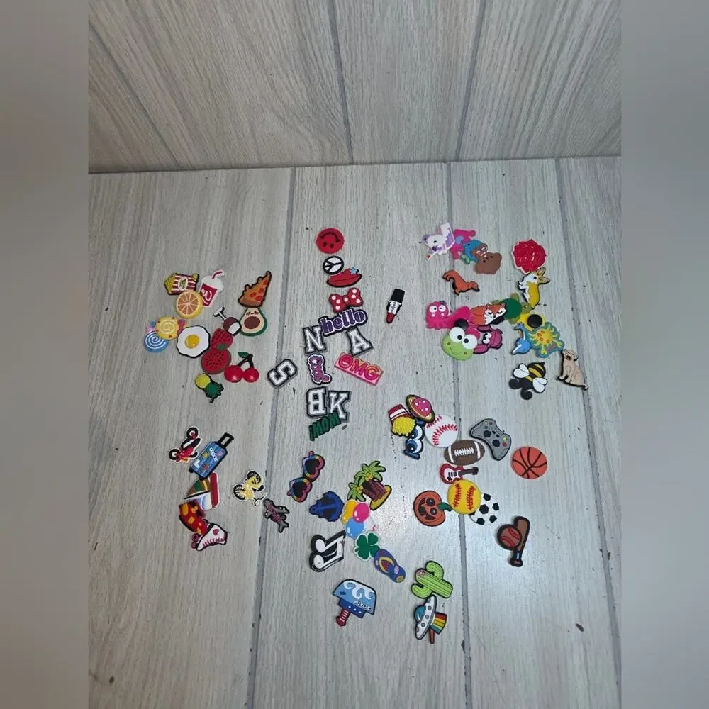 Crocs Shoe Button Charms Jibitz Lot Everything Pictured